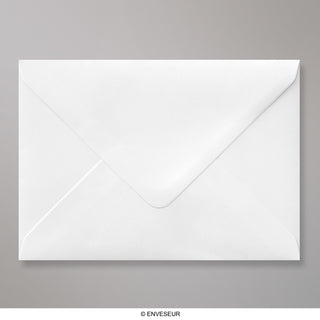 133x184 mm Busta bianca